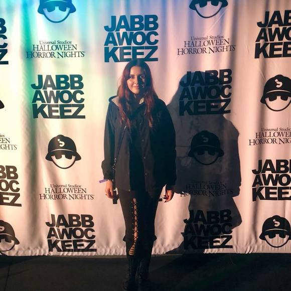 Meet your Posher, Ariel - Picture 1 of 1